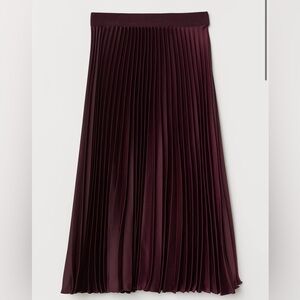 H&M Pleated Midi Skirt in Deep Burgundy